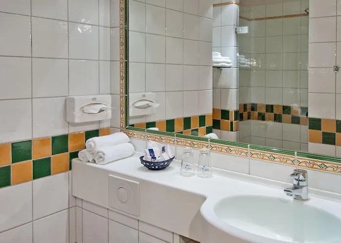 Отель Thon Norge 4*